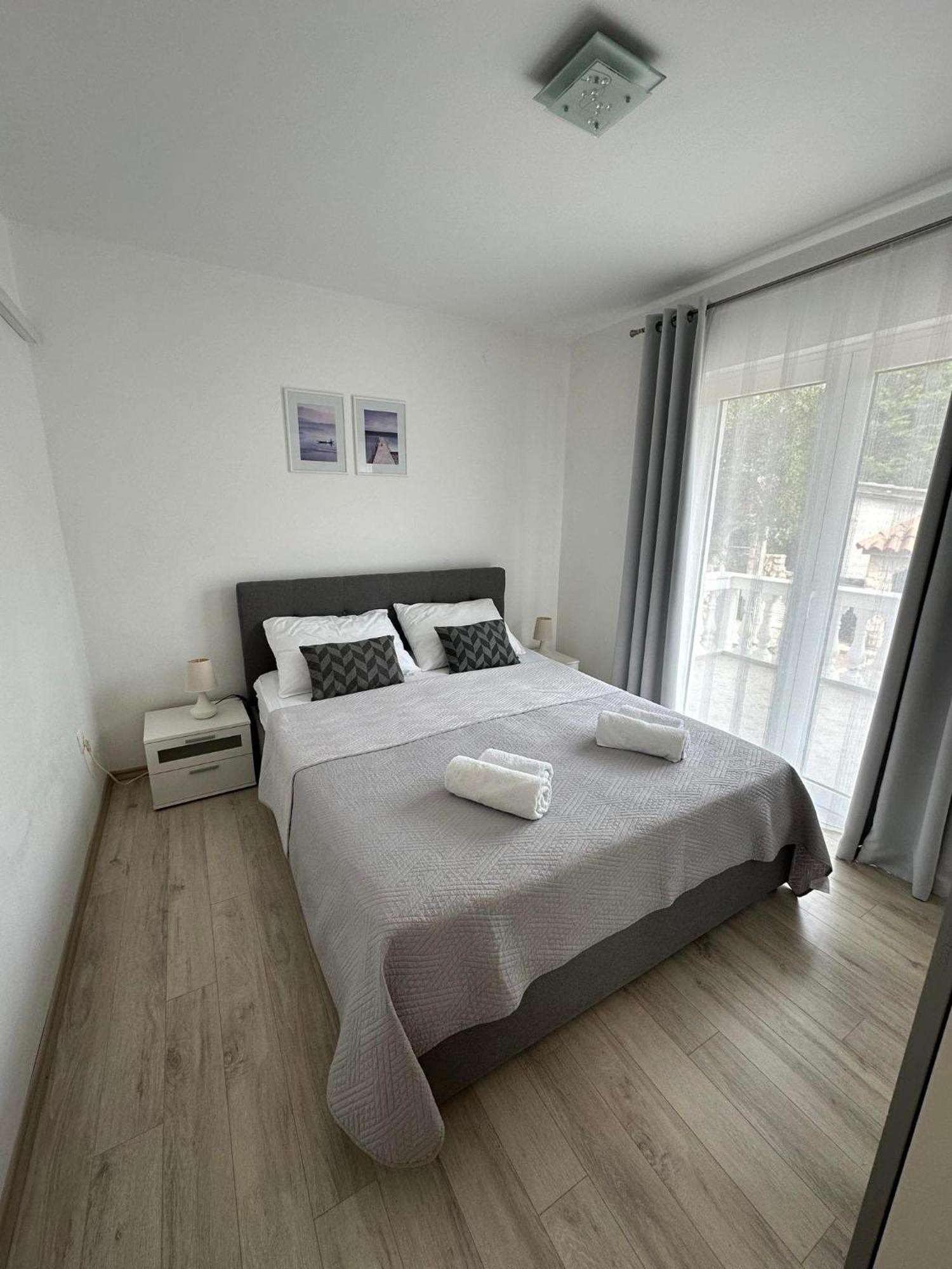 Apartmani Ljubica, Murter Bagian luar foto