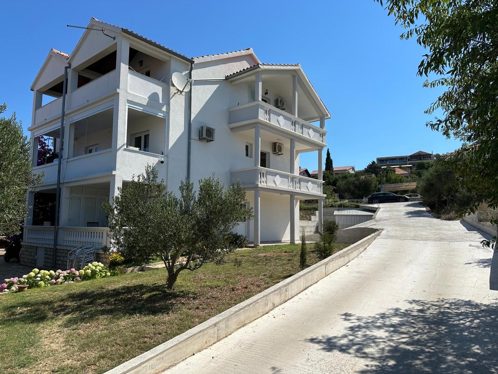 Apartmani Ljubica, Murter Bagian luar foto