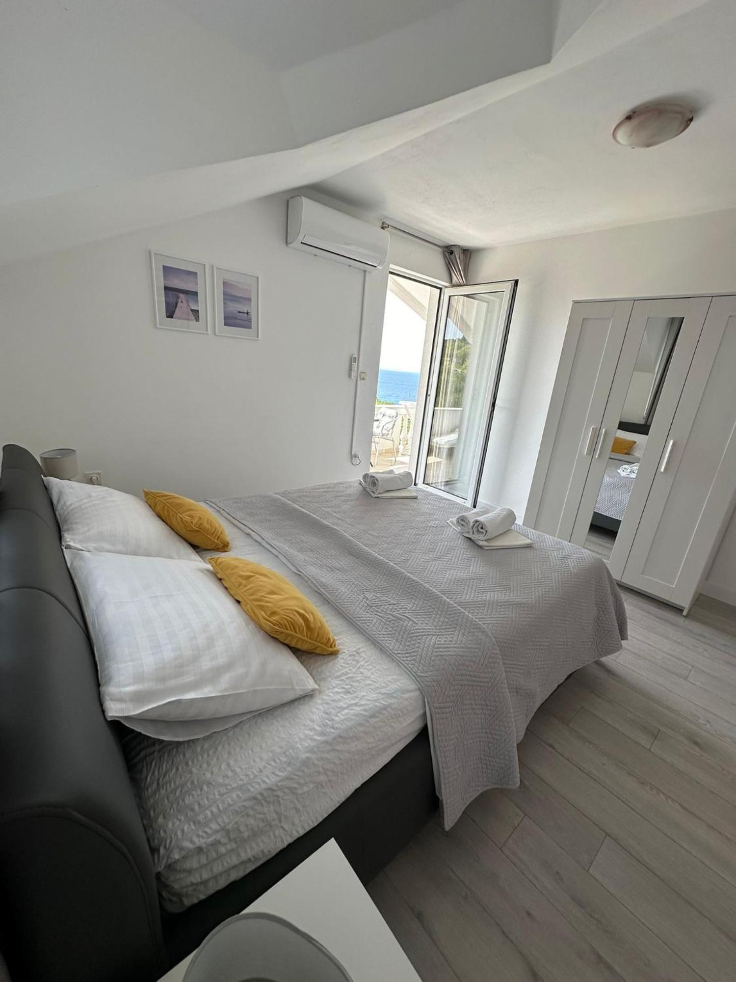 Apartmani Ljubica, Murter Bagian luar foto